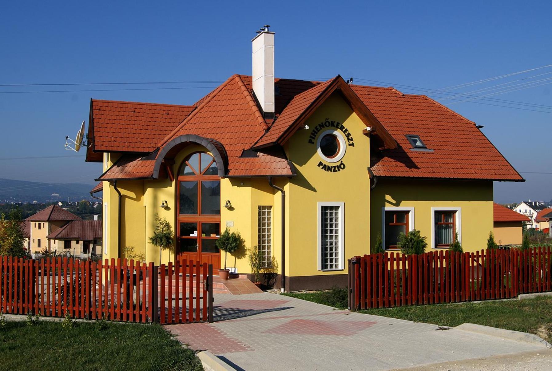 Pihenokereszt Panzio Bed & Breakfast Sopron Exterior photo
