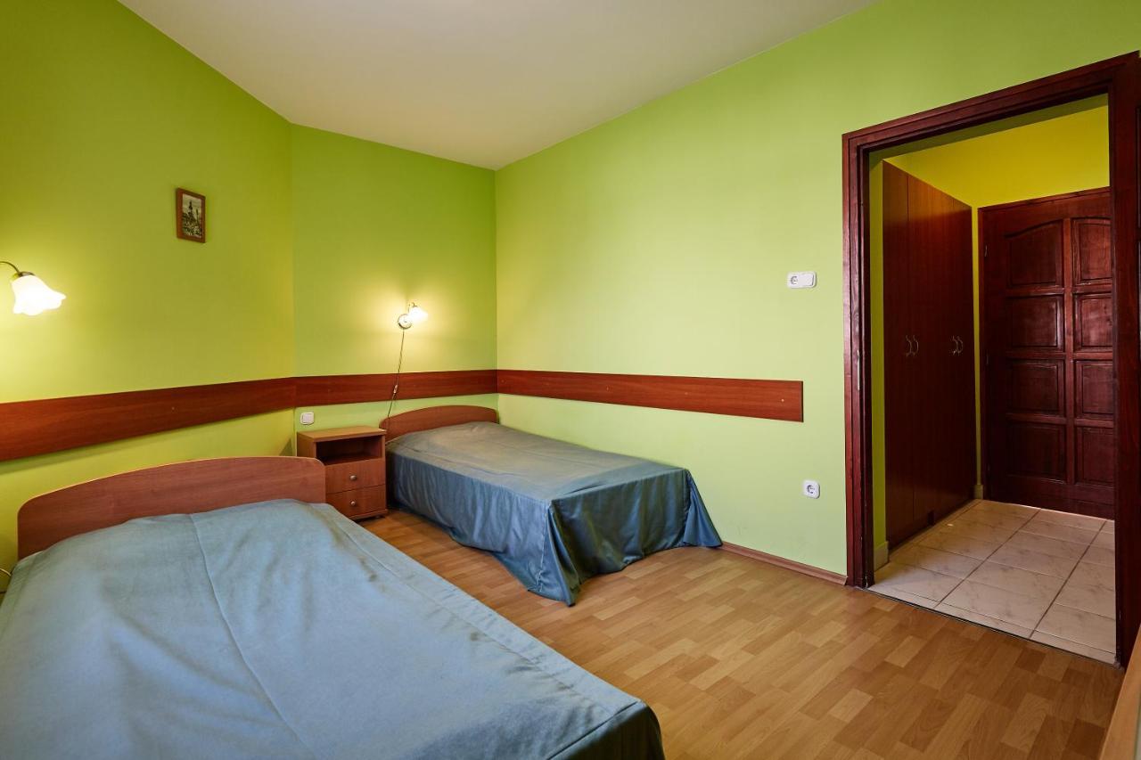 Pihenokereszt Panzio Bed & Breakfast Sopron Exterior photo