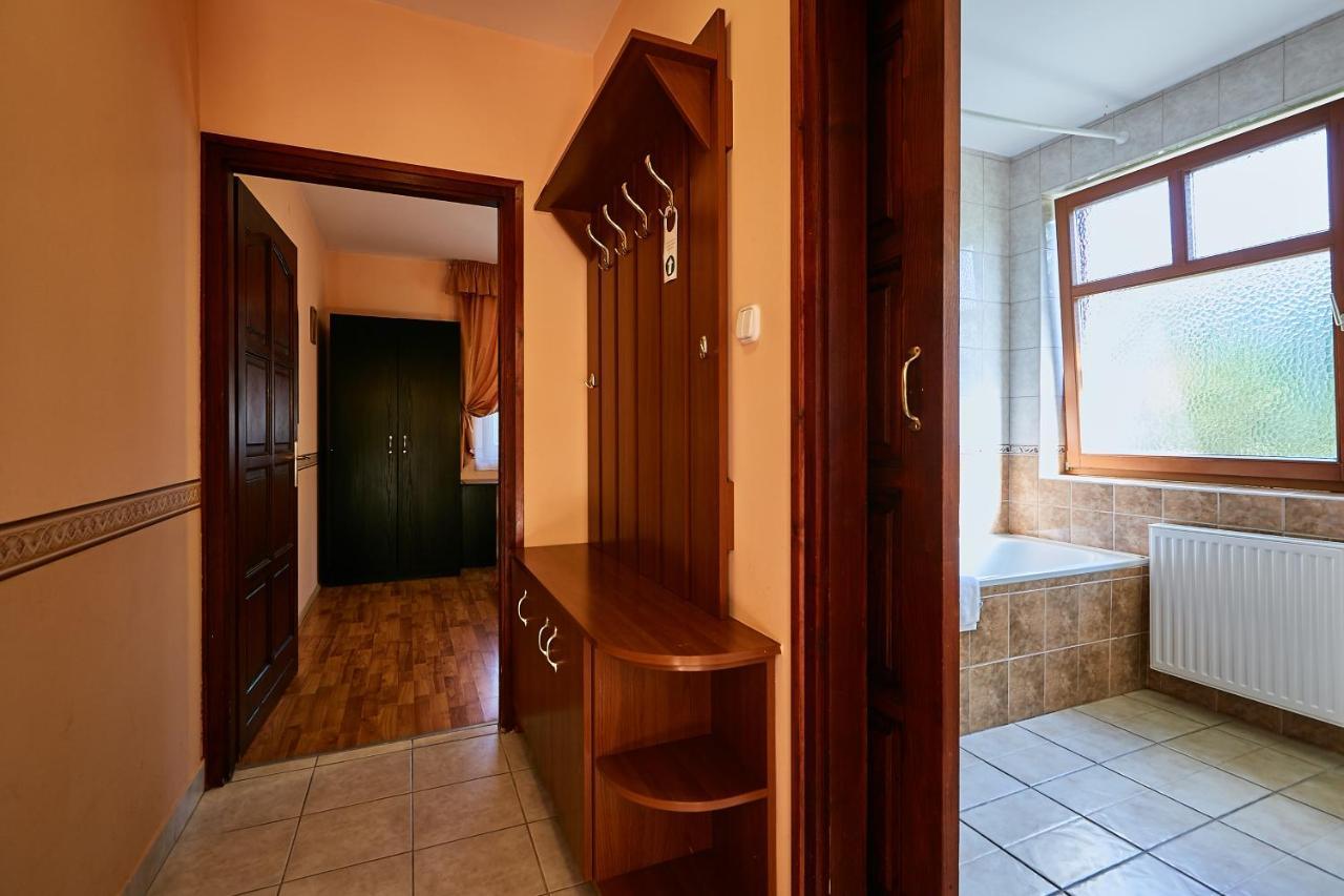 Pihenokereszt Panzio Bed & Breakfast Sopron Exterior photo