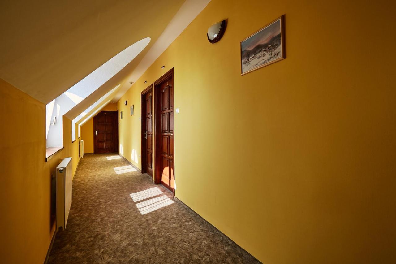 Pihenokereszt Panzio Bed & Breakfast Sopron Exterior photo